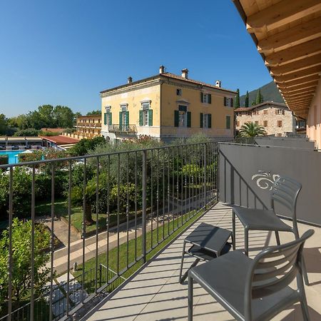 Regina Del Garda Suite Тосколано-Мадерно Экстерьер фото