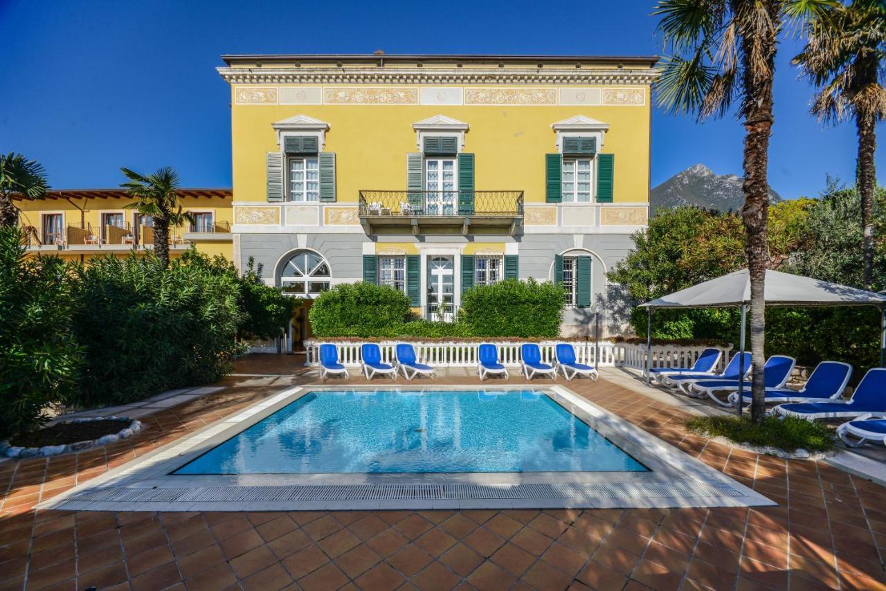 Regina Del Garda Suite Тосколано-Мадерно Экстерьер фото