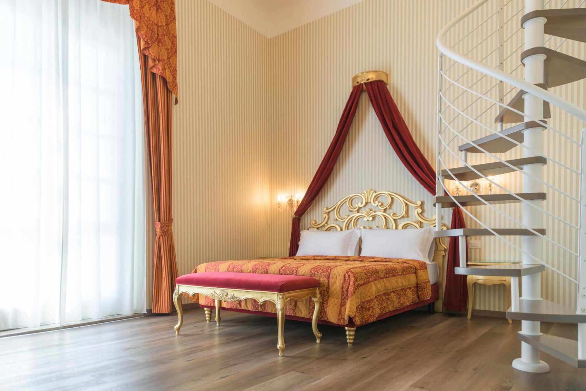 Regina Del Garda Suite Тосколано-Мадерно Экстерьер фото